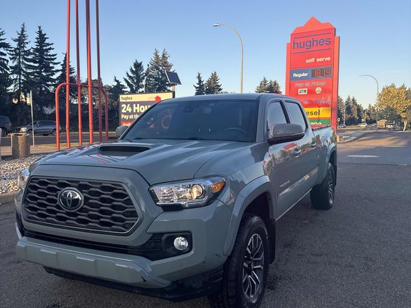 2023 Toyota Tacoma 4x4 Double Cab Auto SR5