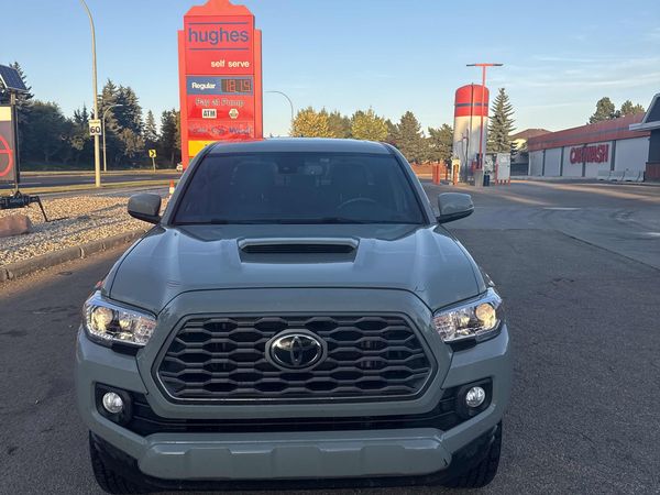 2023 Toyota Tacoma 4x4 Double Cab Auto SR5