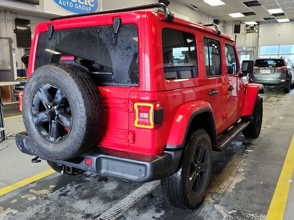 2022 Jeep Wrangler 4x4 Unlimited Sahara Altitude