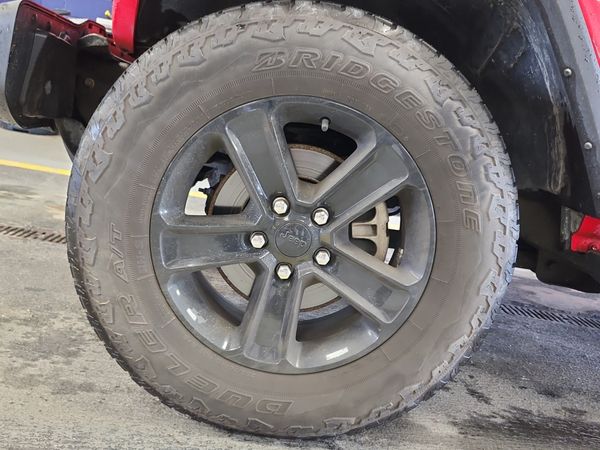 2022 Jeep Wrangler 4x4 Unlimited Sahara Altitude