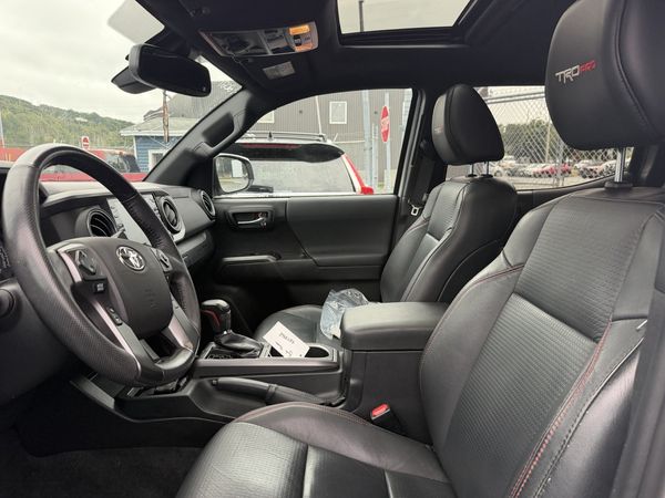 2021 Toyota Tacoma 4x4 Double Cab SB SR5