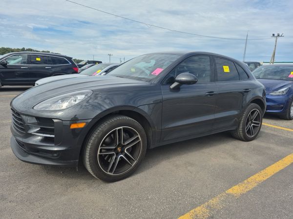 2021 Porsche MACAN AWD Base