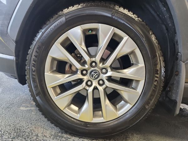 2019 Toyota RAV4 Awd Xle