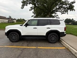 2025 Toyota Land Cruiser 4WD