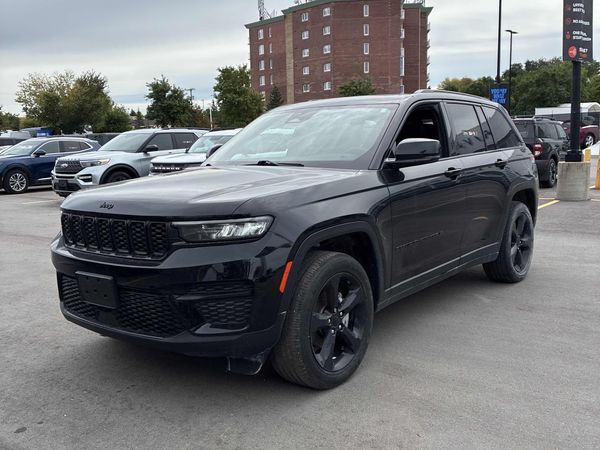 2024 Jeep Grand Cherokee Altitude