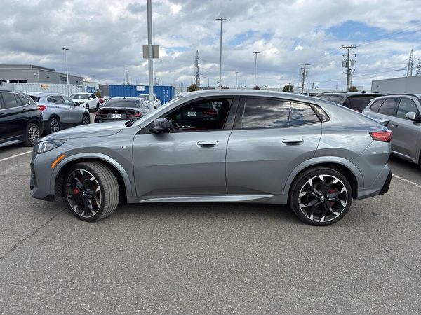 2024 BMW X2 M35i