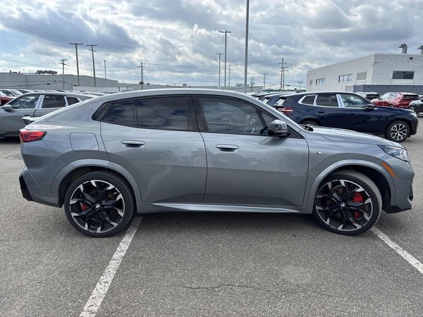 2024 BMW X2 M35i