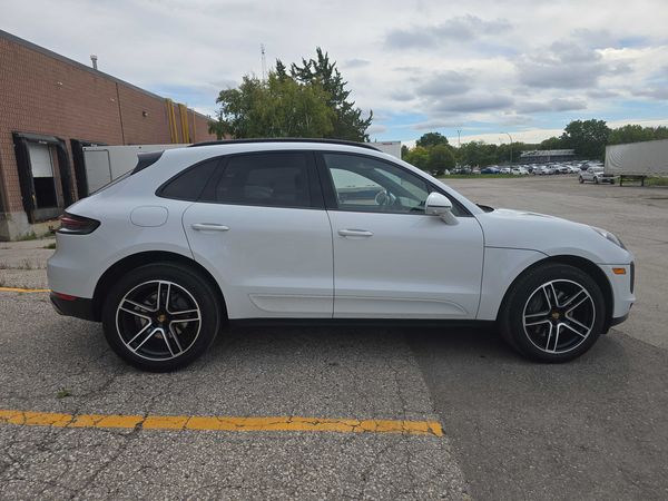 2020 Porsche Macan S
