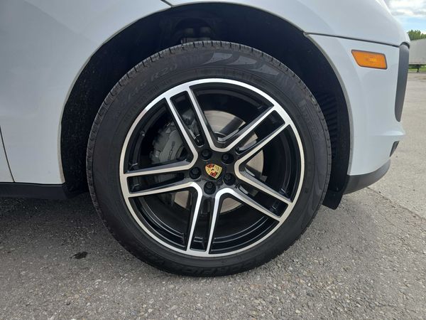 2020 Porsche Macan S