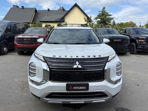 2022 Mitsubishi Outlander SEL S-AWC