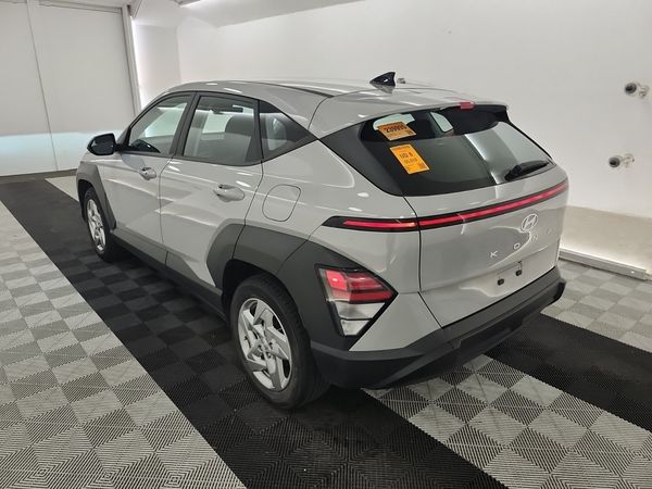 2024 Hyundai KONA ESSENTIAL SE