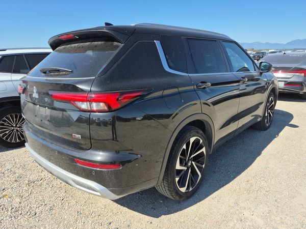 2024 Mitsubishi Outlander GT SEL, GT SR