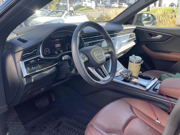 2025 Audi Q8 Technik S Line quattro Prestige
