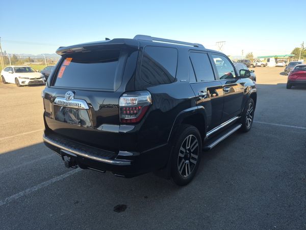2020 Toyota 4Runner 4WD Base Grade