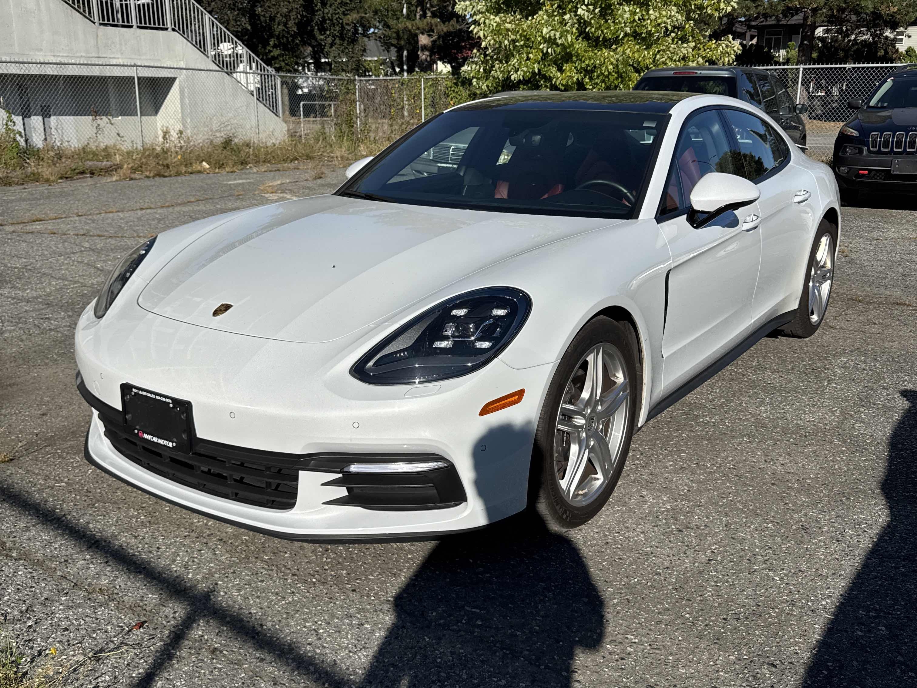 2018 Porsche Panamera 4 AWD Base / 4