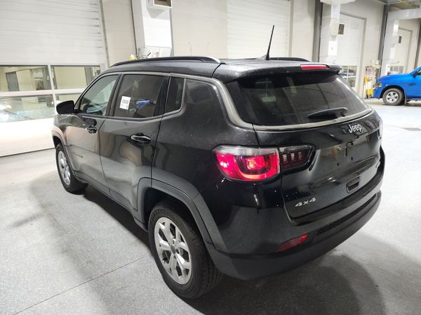 2025 Jeep COMPASS NORTH North, Latitude