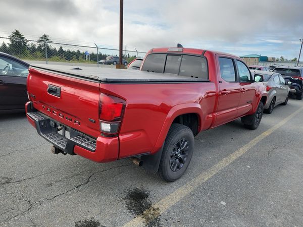 2022 Toyota Tacoma 4x4 Double Cab Auto Crew Cab Long Bed SR5