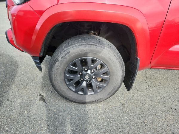 2022 Toyota Tacoma 4x4 Double Cab Auto Crew Cab Long Bed SR5