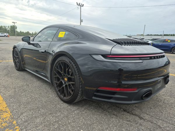 2024 Porsche 911 CARRERA 4S