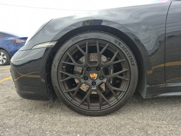 2024 Porsche 911 CARRERA 4S