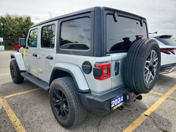 2024 Jeep Wrangler 4 Door 4x4 Sahara