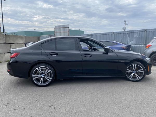 2022 BMW 3 Series 330e xDrive 330xe