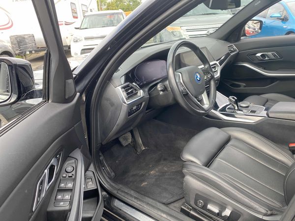 2022 BMW 3 Series 330e xDrive 330xe