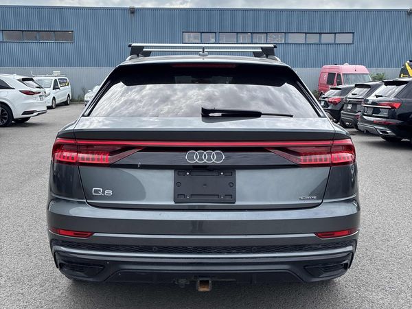 2023 Audi Q8 Progressiv quattro Progressiv