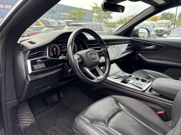 2023 Audi Q8 Progressiv quattro Progressiv