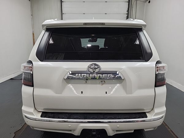 2020 Toyota 4Runner 4WD Base Grade