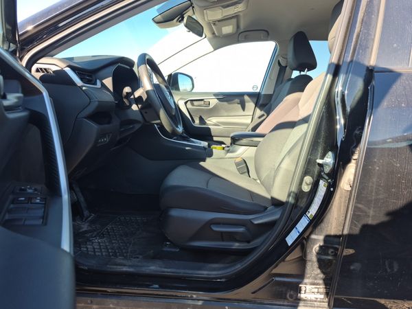 2021 Toyota Rav4 LE XLE Premium HV