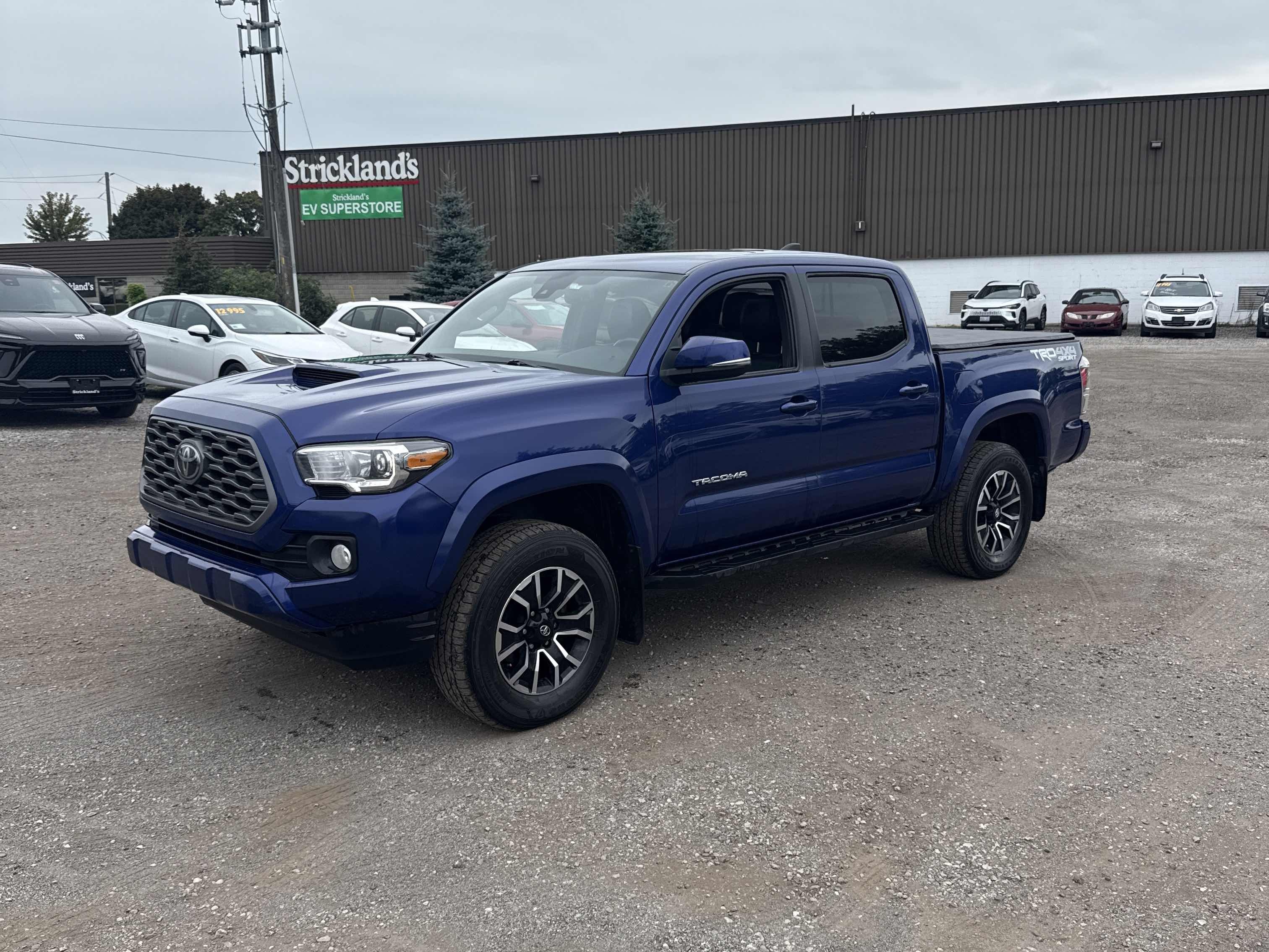 2023 Toyota Tacoma 4x4 Double Cab SB SR5