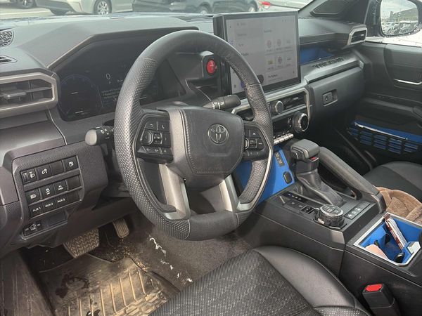 2025 Toyota Tacoma Hybrid