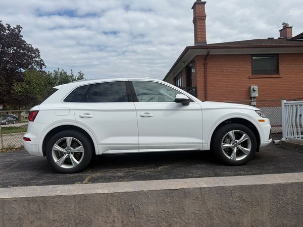 2019 Audi Q5 Progressiv quattro Premium Plus