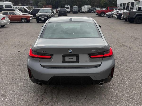 2025 BMW 3 Series 330i xDrive