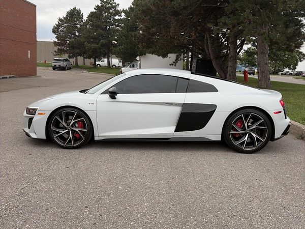 2022 Audi R8 Coupe V10 performance