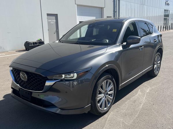 2022 Mazda CX-5 Signature