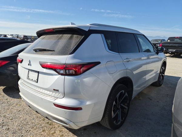 2024 Mitsubishi Outlander GT SEL, GT SR