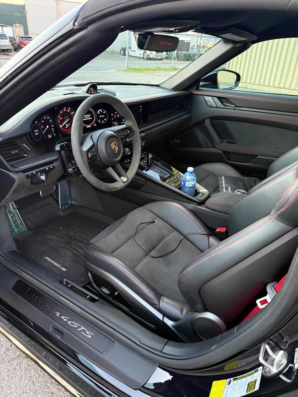 2024 Porsche 911 Targa 4 GTS