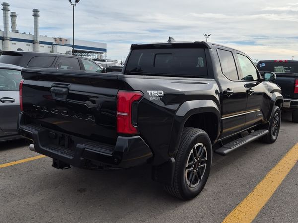 2025 Toyota Tacoma CREW CAB SHORT BED