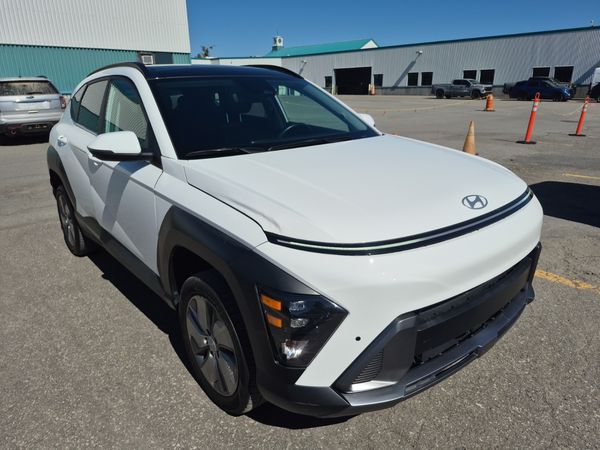 2025 Hyundai KONA PREFERRED SEL Convenience