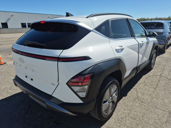 2025 Hyundai KONA PREFERRED SEL Convenience