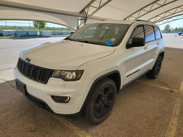 2018 Jeep Grand Cherokee LAREDO