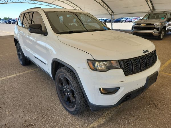2018 Jeep Grand Cherokee LAREDO