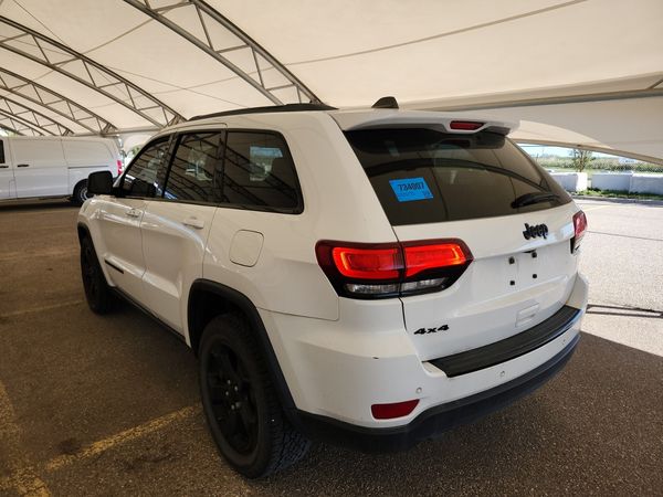 2018 Jeep Grand Cherokee LAREDO