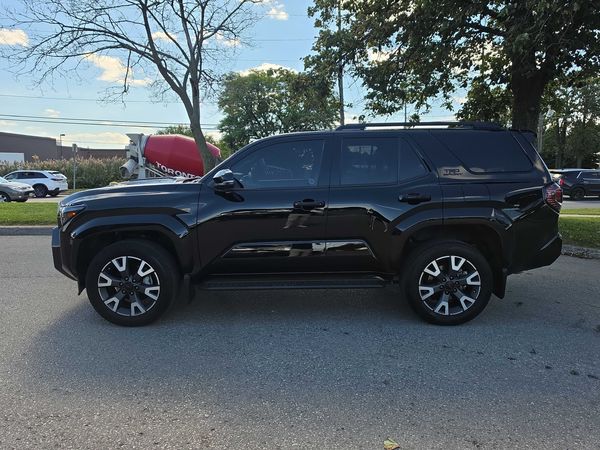 2025 Toyota 4Runner 4WD