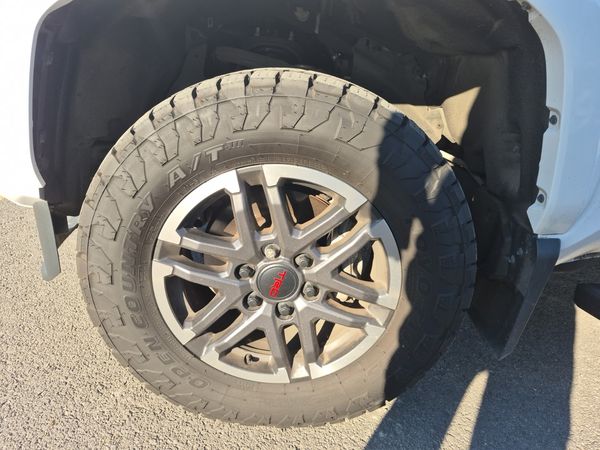 2025 Toyota Tacoma CREW CAB STD BED