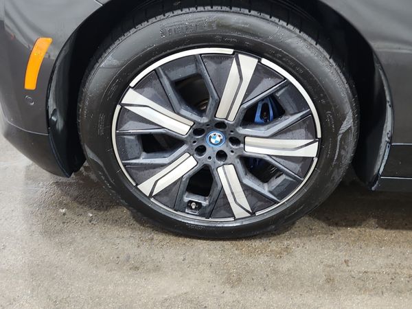 2022 BMW iX Sports Activity Vehicle Xdrive50