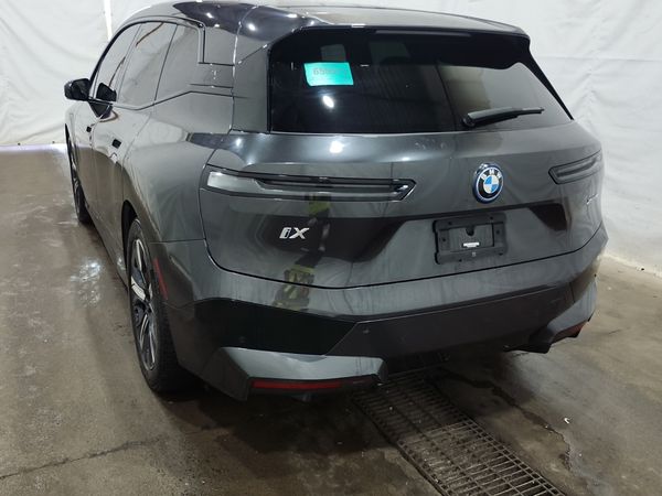 2022 BMW iX Sports Activity Vehicle Xdrive50