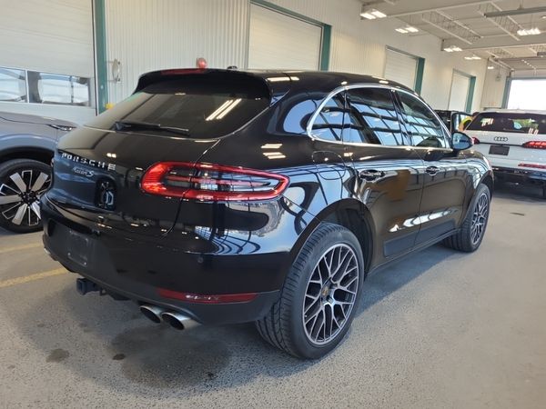 2018 Porsche Macan Awd S